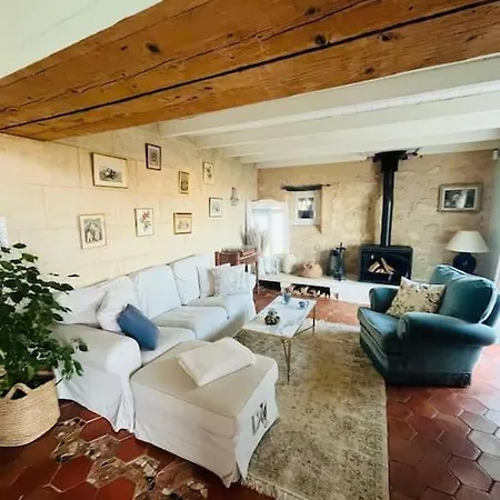 Charmante Maison Proche Bordeaux Tauriac (Gironde)